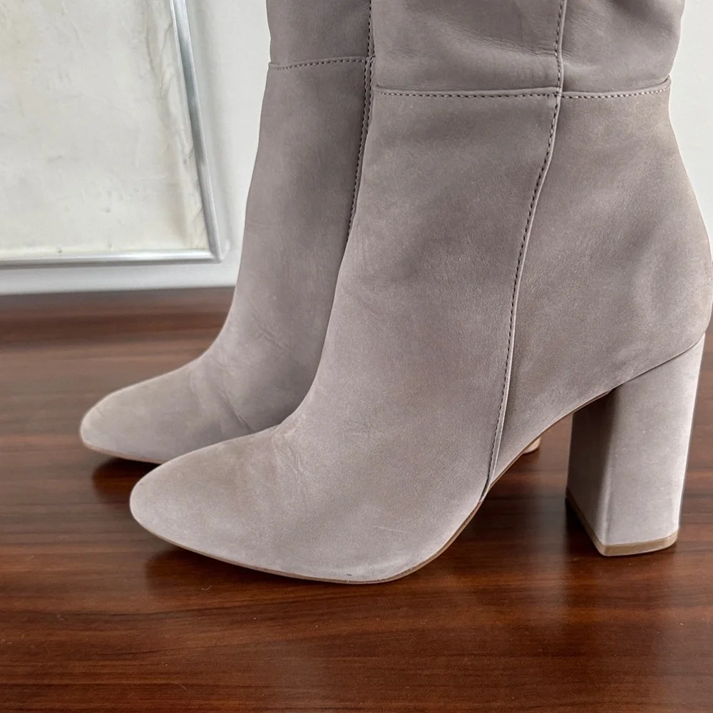 Steve Madden Grey Suede Ninny Dress Boots Heels 8 - Picture 2 of 11